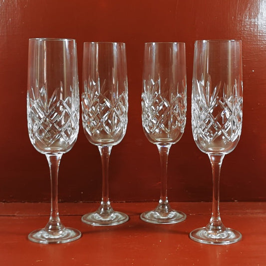 set of 4 lead crystal champagne flutes