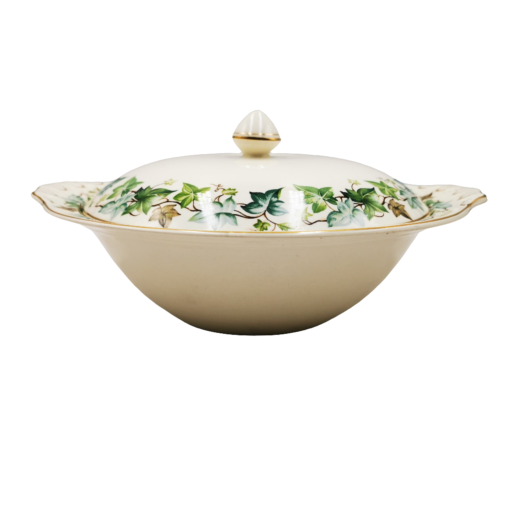 Johnson Brothers Old Chelsea Ivy Leaf Tureen and Lid