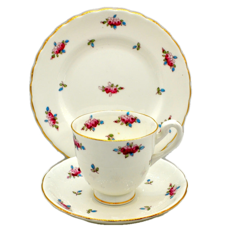 New Chelsea Pattern 1433 Pink Rose Bud Floral China Teacup Trio
