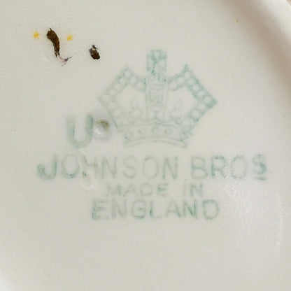 Johnson Brothers Old Chelsea Ivy Leaf Gravy Boat