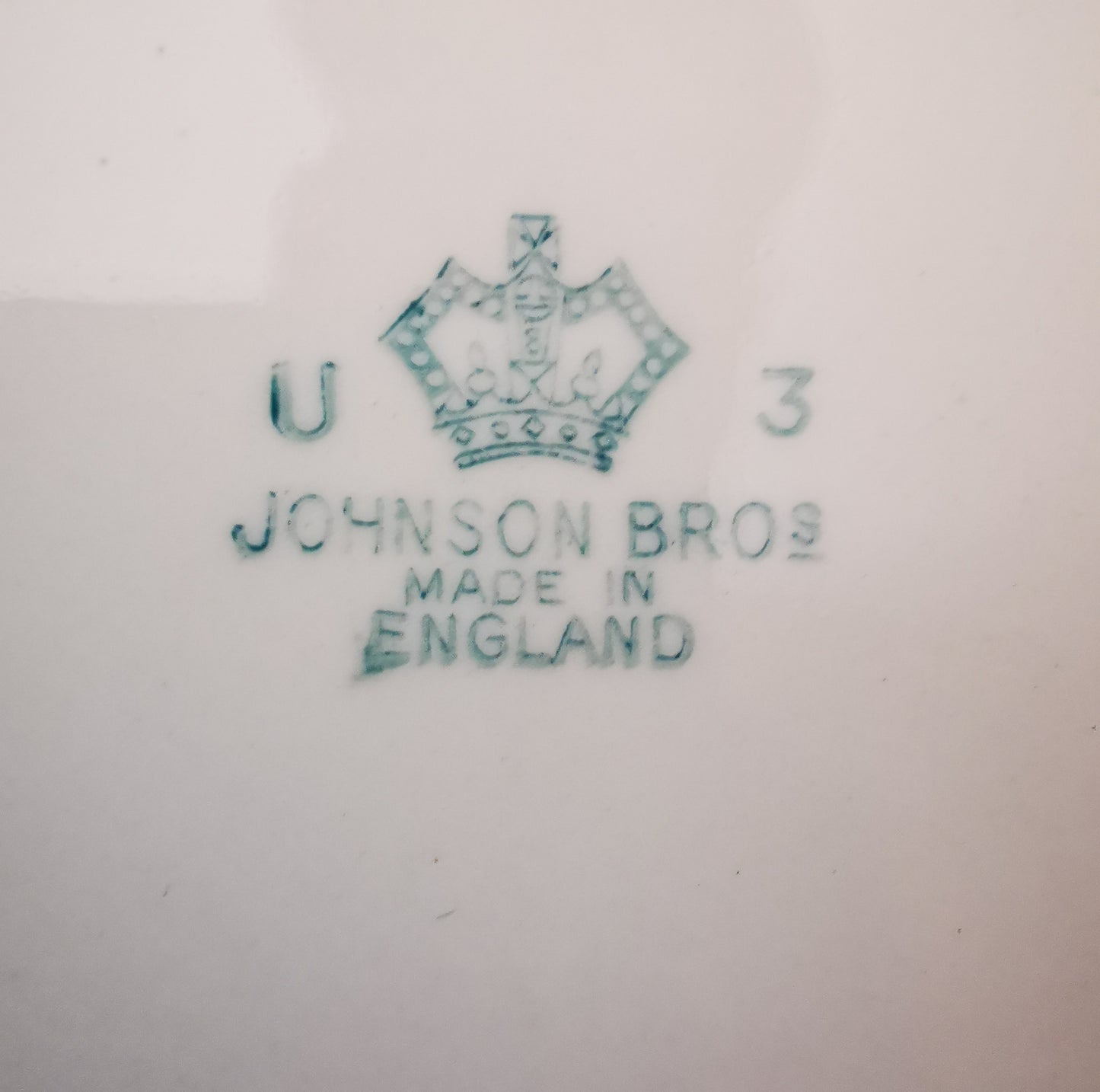 Johnson Brothers China Old Chelsea Ivy Leaf 8-7/8th-inch Dessert Plate