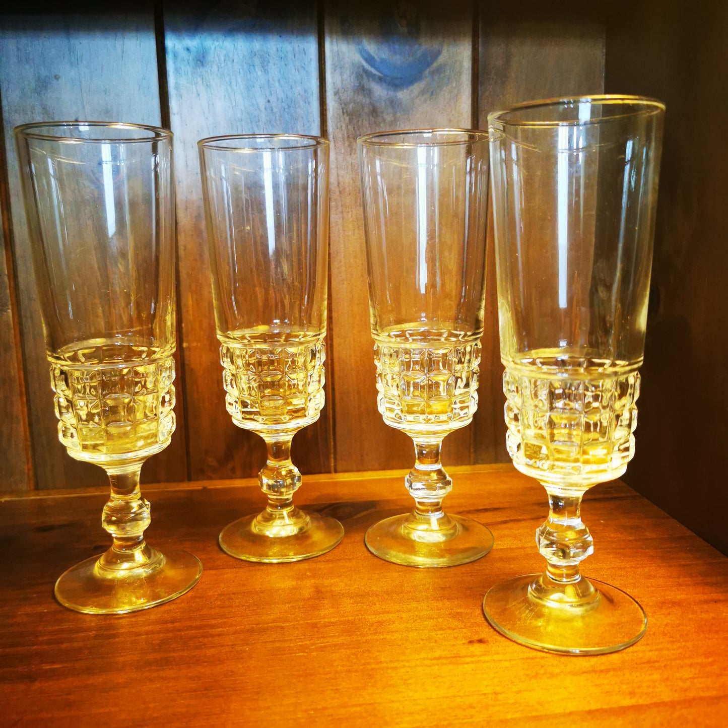 Vintage Set of 4 Modernist Champagne Glasses