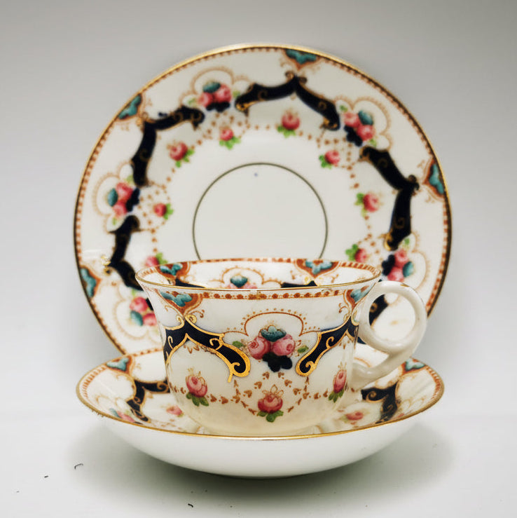 Antique Beswick & Sons Warwick China 4662 Teacup Trio