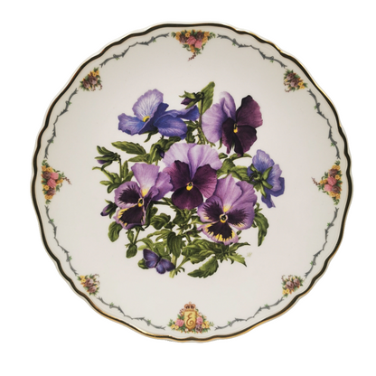 Royal Albert China The Queen Mother's Favourite Flowers Complete 9 Plate Set