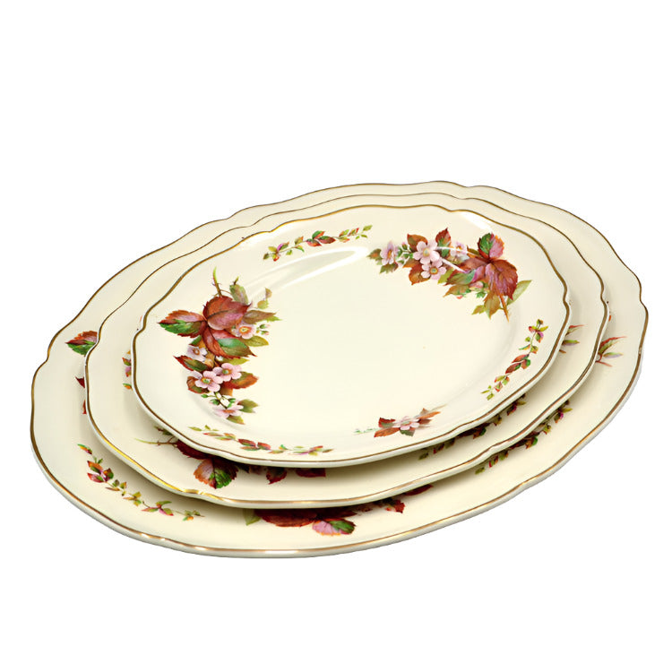 wilton D6226 serving platters