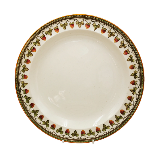 Wedgwood Strawberry Fruit China 10-inch Dinner Plate A3906
