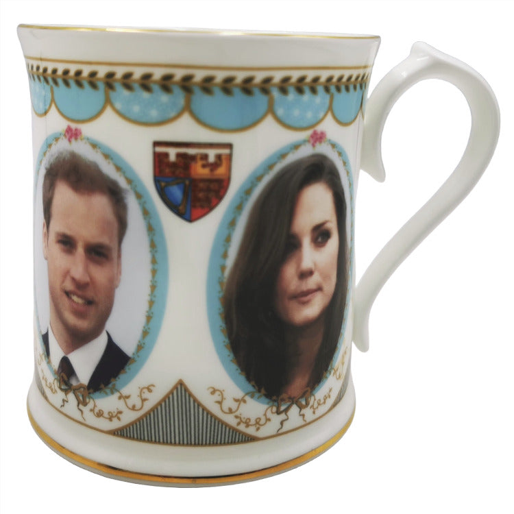 Aynsley China Commemorative William and Kate Engagement Mug 2010