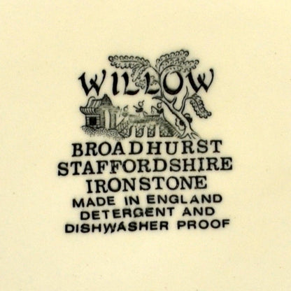 Broadhurst Willow Blue and White China 10.25-Inches Plate