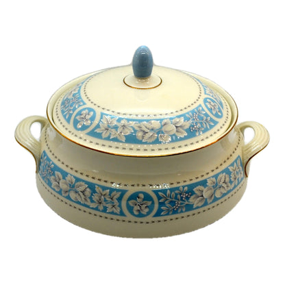 Royal Doulton Hampton Court Round Lidded Casserole Serving Tureen