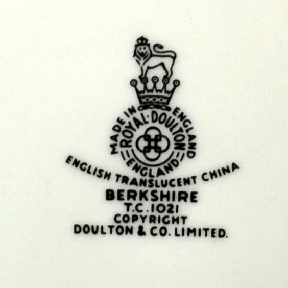 Royal Doulton Berkshire TC1021 China Oval Platter