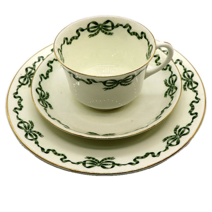 Aynsley China Pembroke 9.25-inch Rimmed Soup Bowl