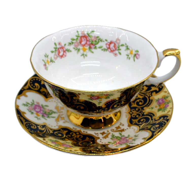 Elizabethan vintage tea cups Balmoral pattern