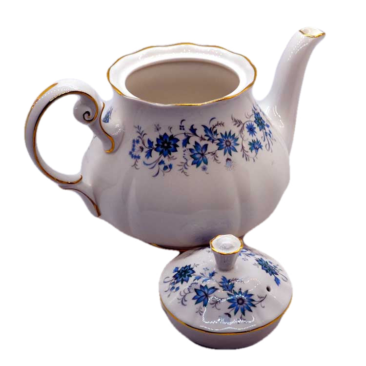 Colclough Braganza bone china teapot 2 pint round design