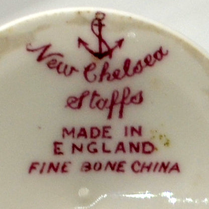 New Chelsea Pattern 1433 Pink Rose Bud Floral China Egg Cup