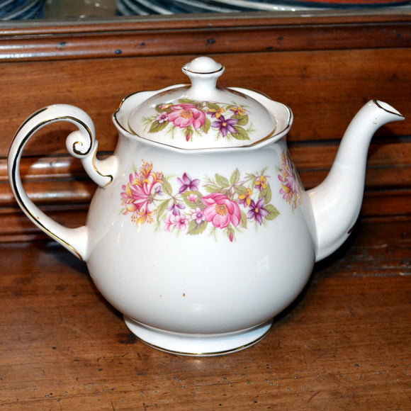 Colclough Wayside Bone China Teapot pattern 8581 – Vintage Farmhouse ...