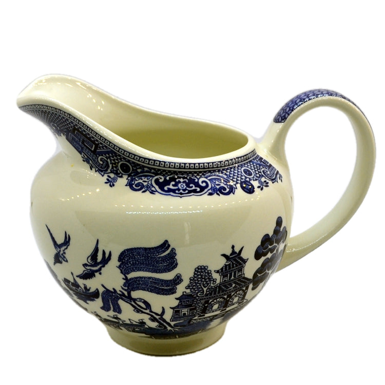 large willow jug in willow pattern