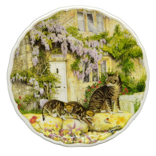 Royal Albert China Cats and Cottages Series A New Discovery Plate