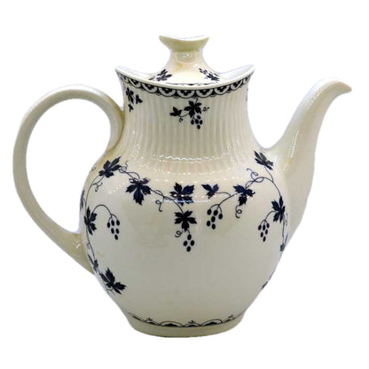 Royal Doulton China Yorktown TC1013 ribbed coffee pot