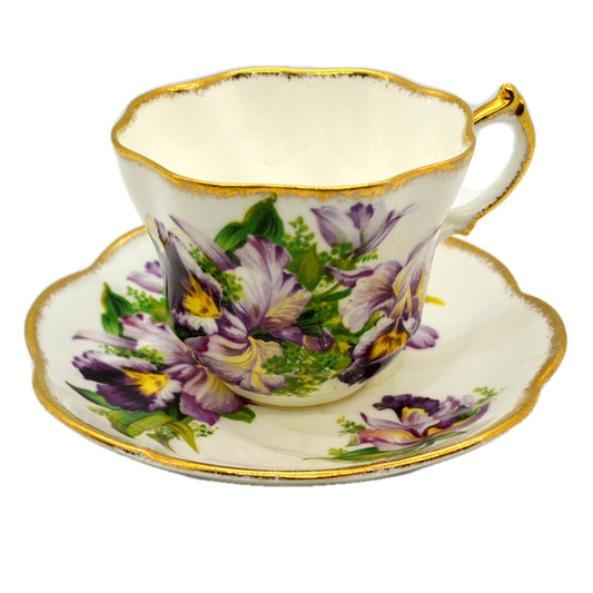 Salisbury Shell Bowl Orchid China Teacup and saucer 2554